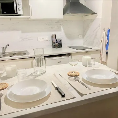 Apartment Lumineux T1, Terrasse De 15m2 Vue Mer-sanguinaires Ajaccio (Corsica)